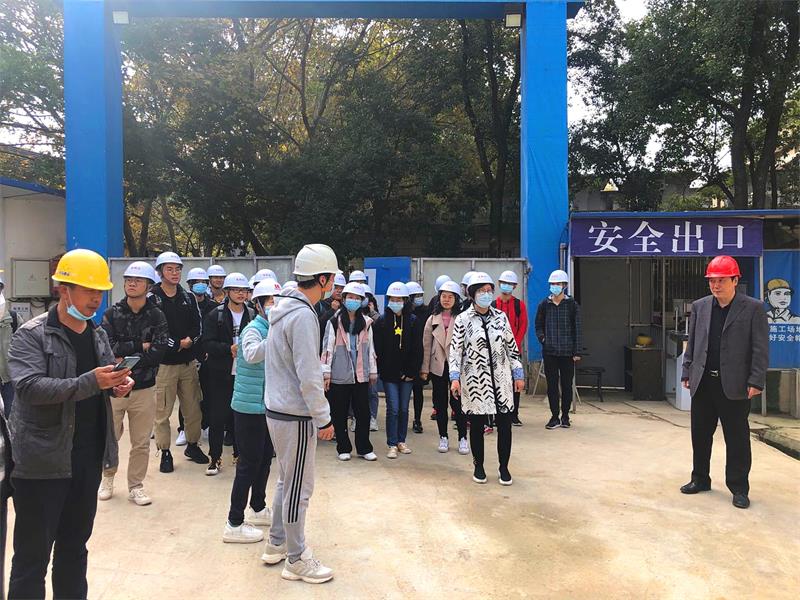 華科大校醫院改擴建項目獲校方贊譽